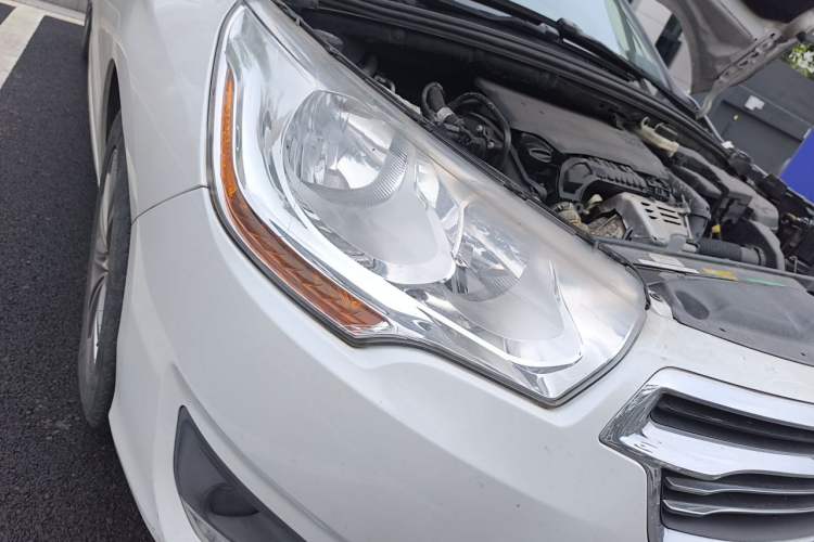 Used Citroen C4L 2015 1.2T Manual Luxury Edition Right Front Headlight