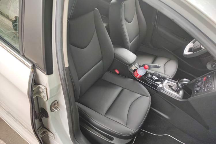Used Citroen C4L 2015 1.2T Automatic Luxury Edition Right Front Seat