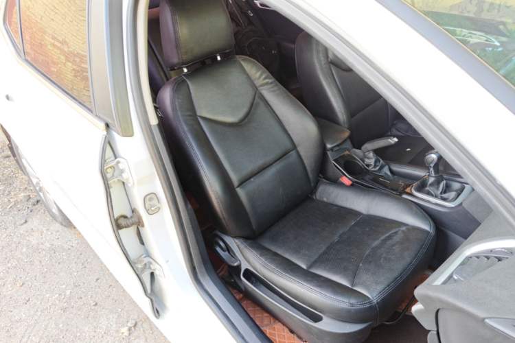 Used Citroen C4L 2015 1.2T Manual Luxury Edition Right Front Seat
