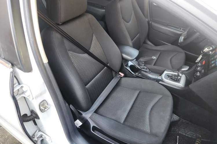 Used Citroen C4L 2015 1.2T Automatic Luxury Edition Right Front Seat