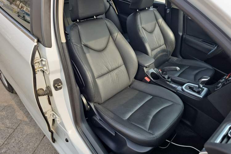 Used Citroen C4L 2015 1.2T Automatic Prestige Edition Right Front Seat