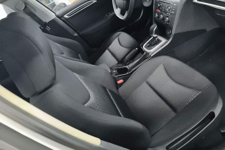 Used Citroen C4L 2015 1.2T Automatic Luxury Edition Right Front Seat