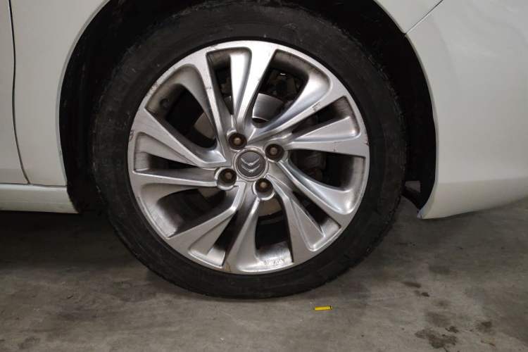 Used Citroen C4L 2015 1.6T Automatic Prestige Edition Right Front Wheel Hub