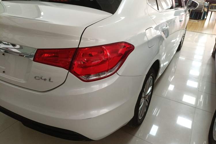 Used Citroen C4L 2015 1.8L Automatic Luxury Edition Right Rear Taillight