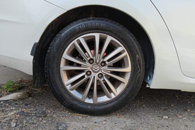 Used Citroen C4L 2015 1.2T Manual Luxury Edition Right Rear Wheel Hub