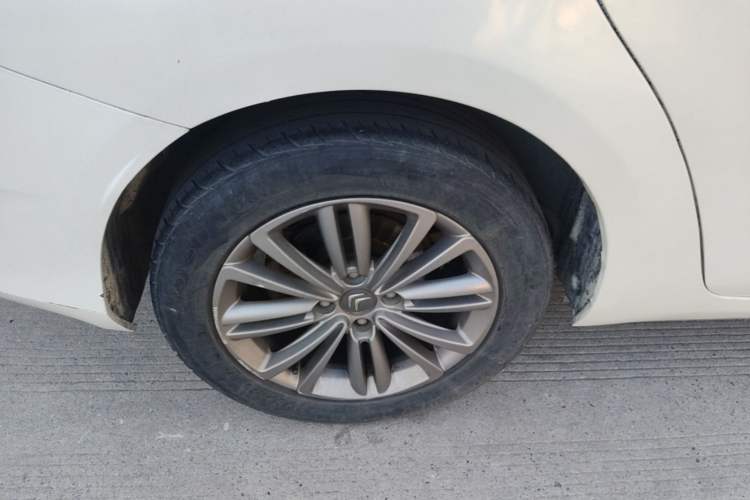 Used Citroen C4L 2015 1.2T Automatic Luxury Edition Right Rear Wheel Hub