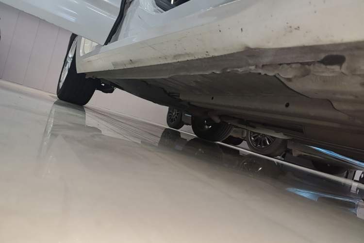 Used Citroen C4L 2015 1.6T Automatic Prestige Edition Right Side Sill