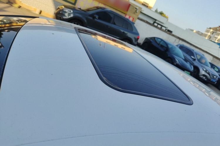 Used Citroen C4L 2015 1.2T Automatic Luxury Edition Roof