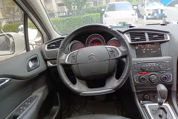 Used Citroen C4L 2015 1.8L Automatic Prestige Edition Steering Wheel
