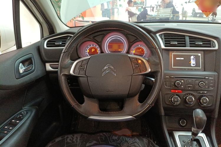 Used Citroen C4L 2015 1.8L Automatic Luxury Edition Steering Wheel
