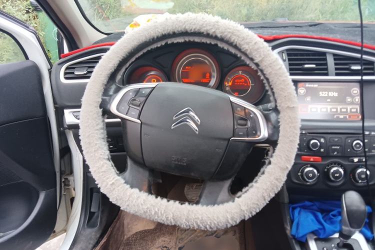 Used Citroen C4L 2015 1.8L Automatic Luxury Edition Steering Wheel