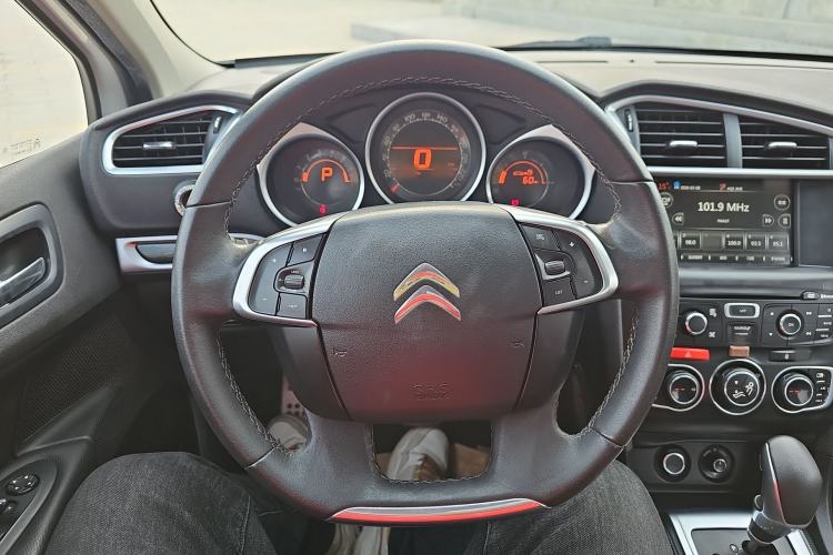 Used Citroen C4L 2015 1.2T Automatic Prestige Edition Steering Wheel