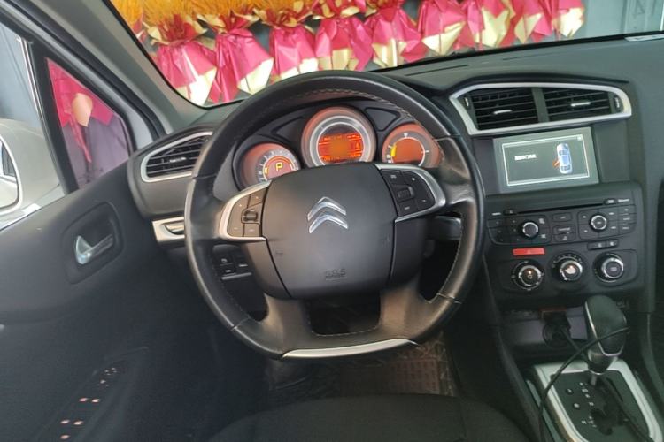 Used Citroen C4L 2015 1.8L Automatic Luxury Edition Steering Wheel