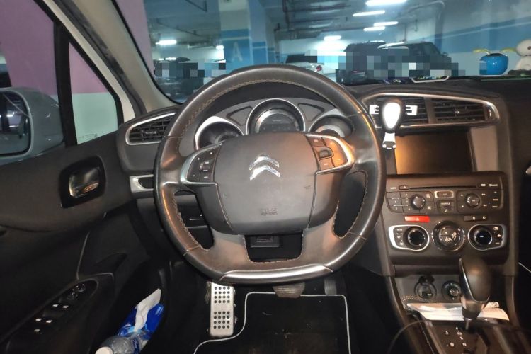 Used Citroen C4L 2015 1.8L Automatic Prestige Edition Steering Wheel