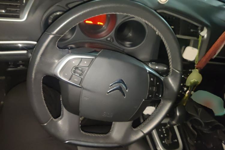 Used Citroen C4L 2015 1.8L Automatic Leading Edition Steering Wheel