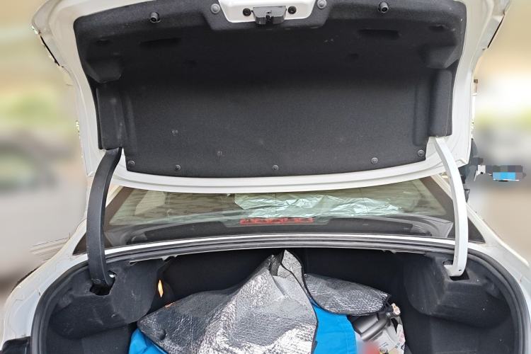 Used Citroen C4L 2015 1.2T Automatic Luxury Edition Trunk
