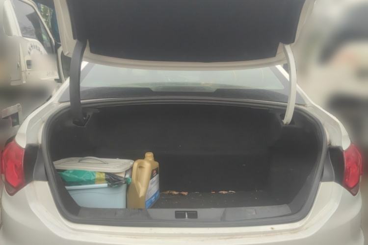 Used Citroen C4L 2015 1.8L Automatic Leading Edition Trunk