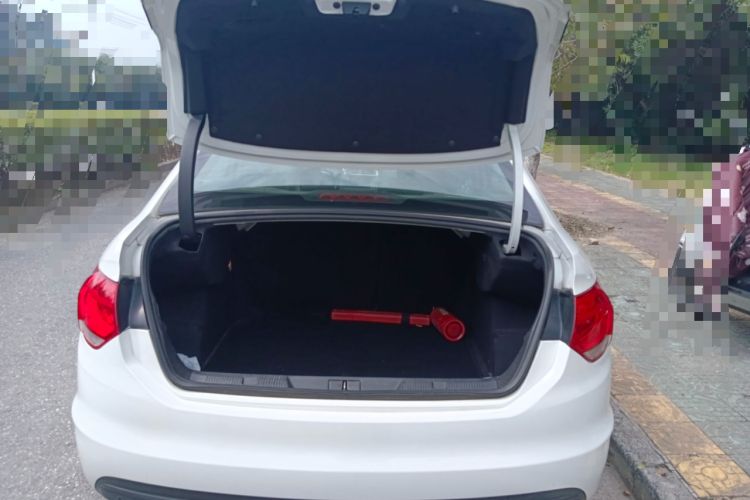 Used Citroen C4L 2015 1.8L Automatic Luxury Edition Trunk