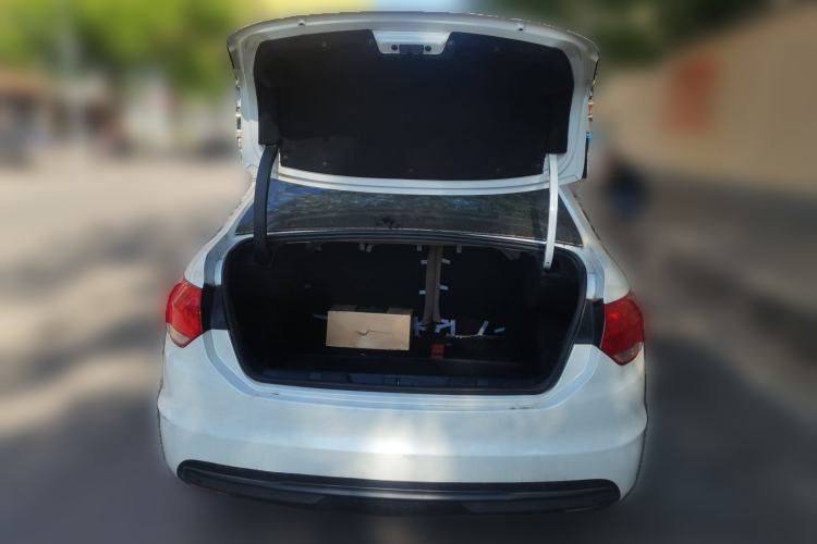 Used Citroen C4L 2015 1.2T Automatic Luxury Edition Trunk