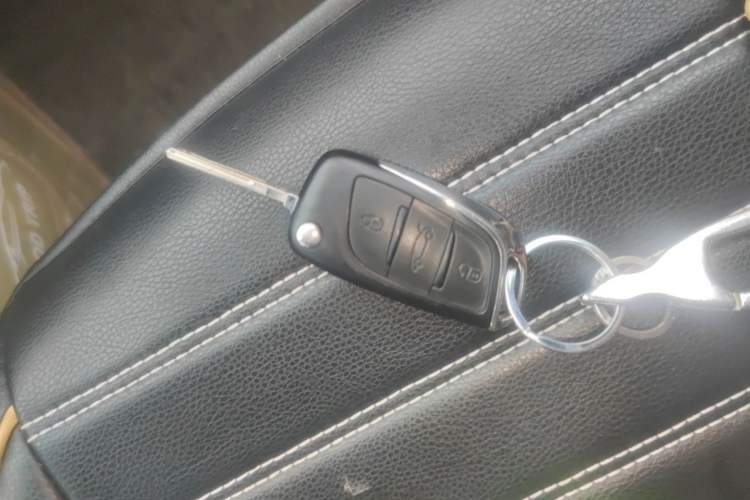 Used Citroen C4L 2015 1.8L Automatic Leading Edition Vehicle Key