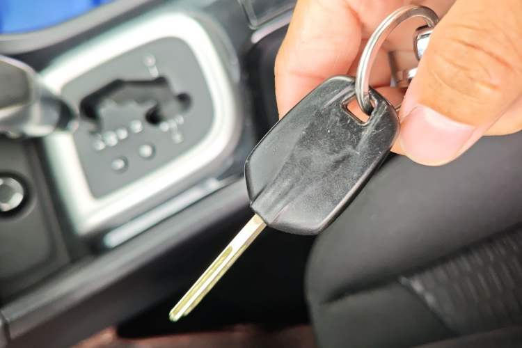 Used Citroen C4L 2015 1.8L Automatic Luxury Edition Vehicle Key