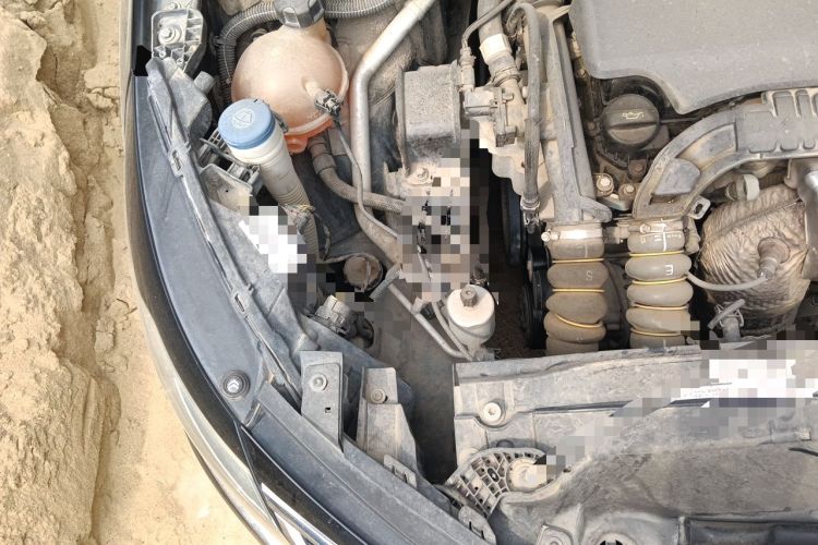 Used Citroen C4L 2016 1.2T Automatic Elite Model Engine Bay Right