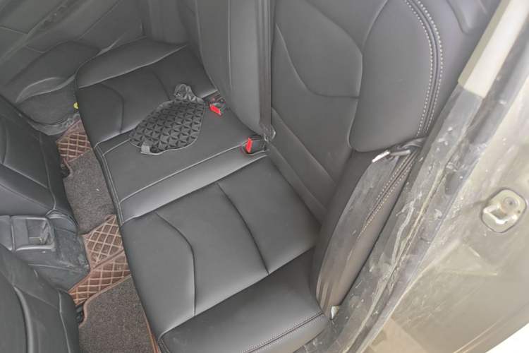 Used Citroen C4L 2016 1.2T Automatic Leading Model Left Rear Seat