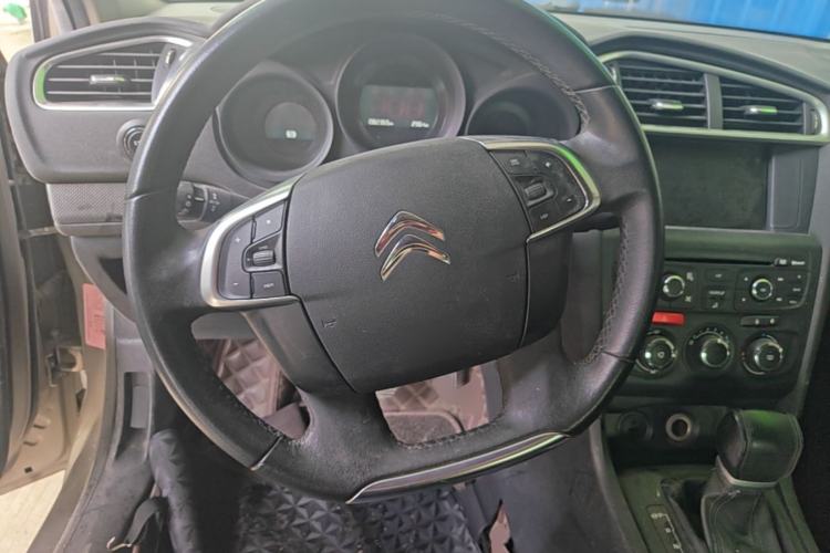 Used Citroen C4L 2016 1.2T Automatic Leading Model Steering Wheel