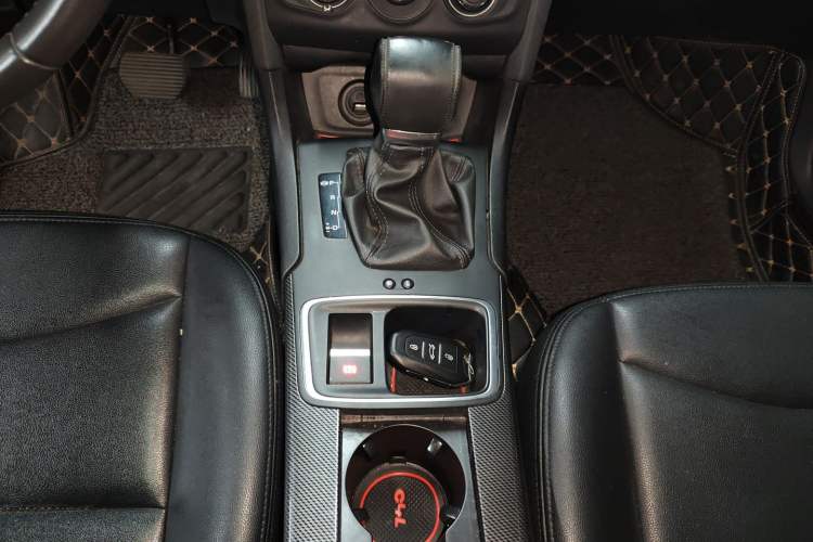 Used Citroen C4L 2016 1.6T Automatic Leading Model Gear Lever