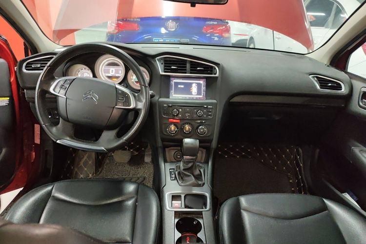 Used Citroen C4L 2016 1.6T Automatic Leading Model Interior 2