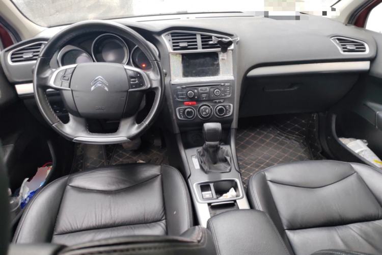 Used Citroen C4L 2016 1.2T Automatic Elite Model Center Console