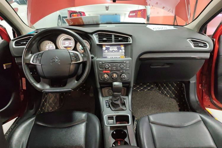 Used Citroen C4L 2016 1.6T Automatic Leading Model Interior 2