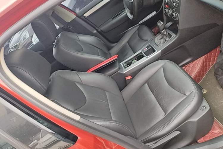 Used Citroen C4L 2016 1.6T Automatic Elite Model Right Front Seat
