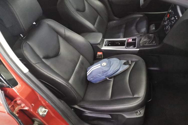 Used Citroen C4L 2016 1.6T Automatic Elite Model Right Front Seat