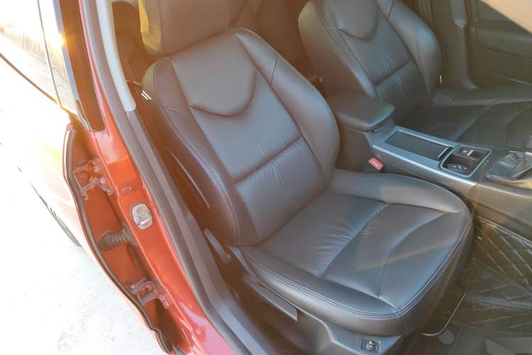 Used Citroen C4L 2016 1.6T Automatic Elite Model Right Front Seat