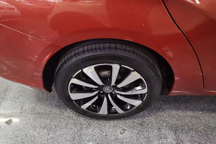 Used Citroen C4L 2016 1.6T Automatic Elite Model Right Rear Wheel Hub