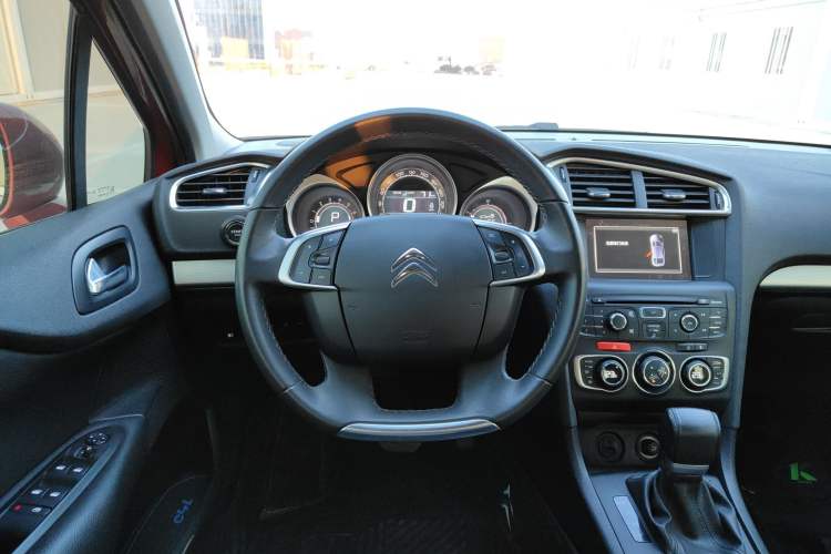 Used Citroen C4L 2016 1.6T Automatic Elite Model Steering Wheel