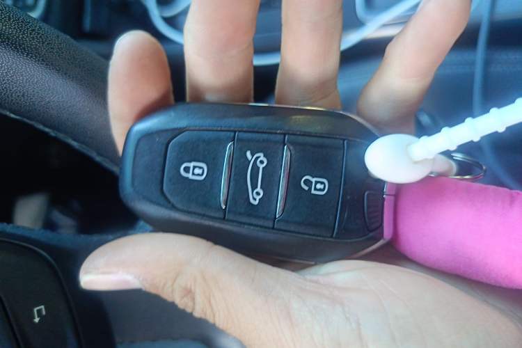 Used Citroen C4L 2016 1.6T Automatic Elite Model Vehicle Key