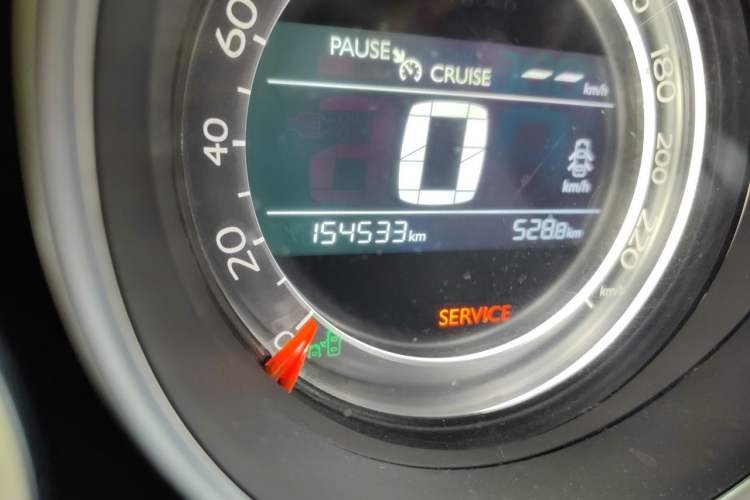Used Citroen C4L 2016 1.6T Automatic Elite Model Odometer Close Up
