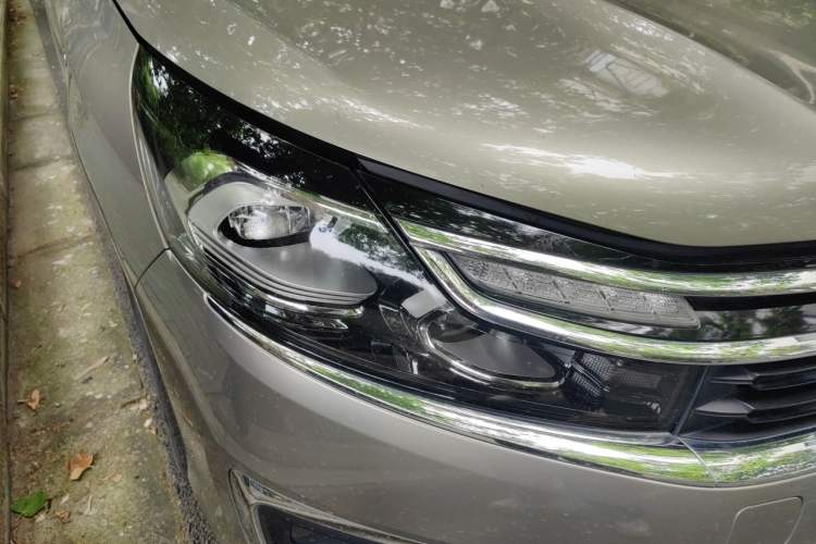 Used Citroen C4L 2016 1.6T Automatic Elite Model Right Front Headlight