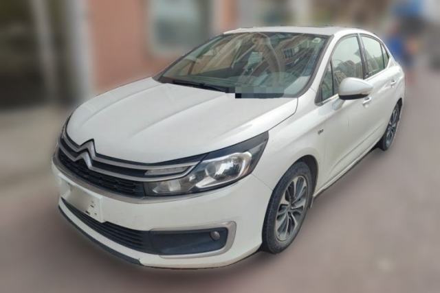 Ojetý Citroen C4L 2016 1.2T Automatic Leading Model