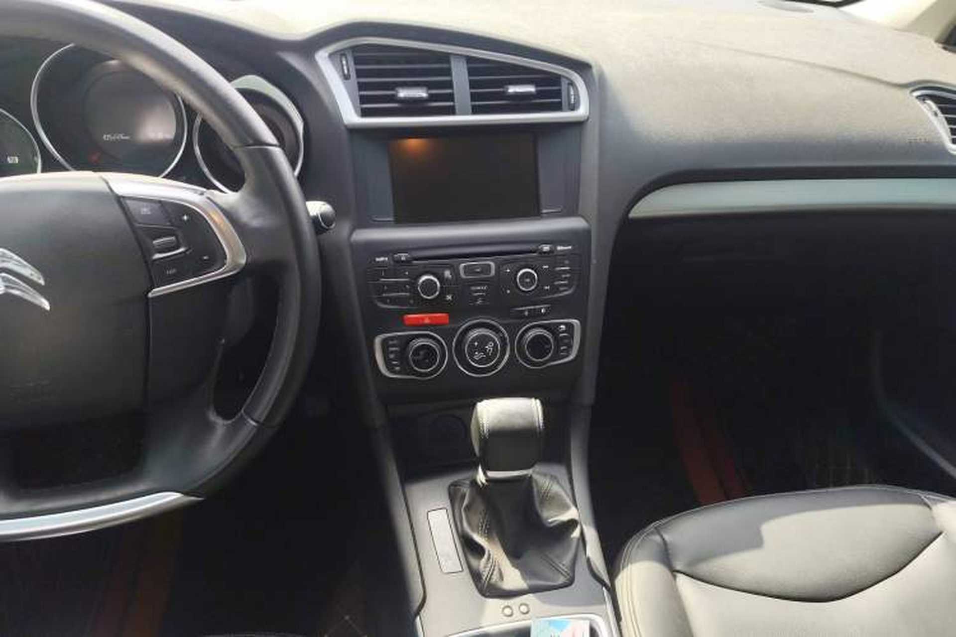 Used Citroen C4L 2016 1.2T Automatic Elite Model Audio And AC Panel