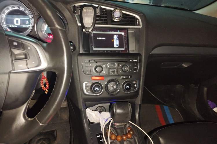 Used Citroen C4L 2016 1.6T Automatic Elite Model Audio And AC Panel