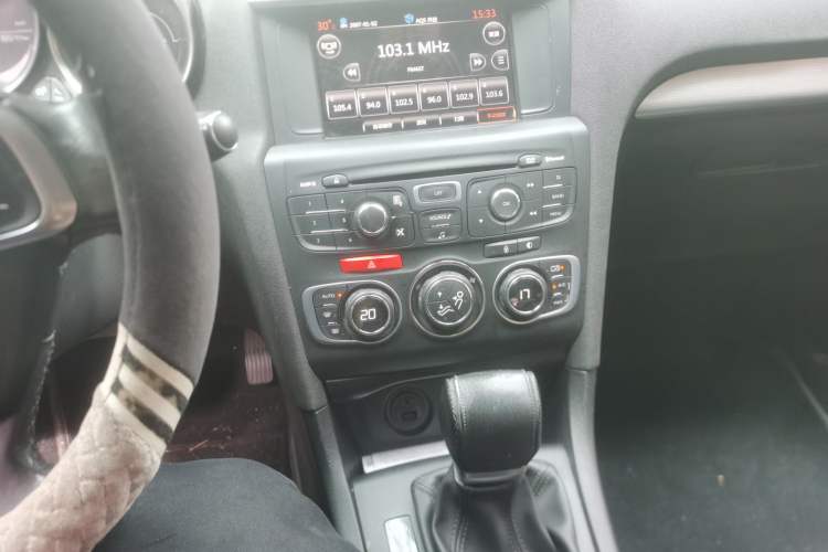 Used Citroen C4L 2016 1.6T Automatic Elite Model Audio And AC Panel