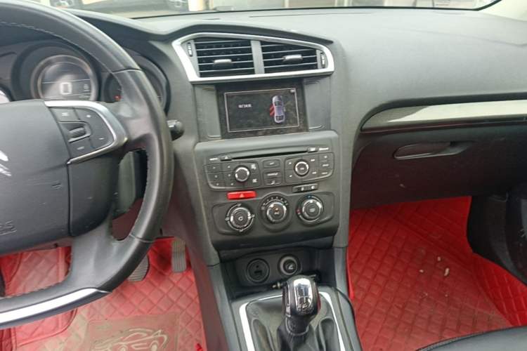 Used Citroen C4L 2016 1.2T Manual Leading Model Audio And AC Panel