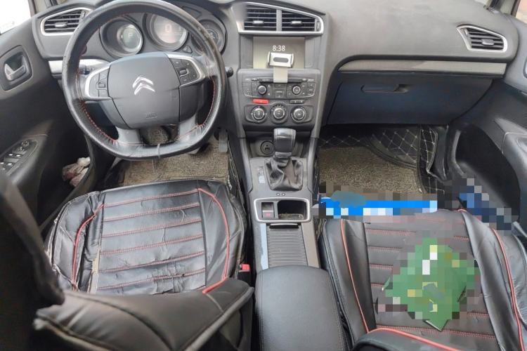 Used Citroen C4L 2016 1.2T Automatic Leading Model Center Console
