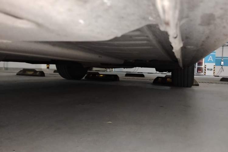 Used Citroen C4L 2016 1.2T Automatic Elite Model Chassis Front Left