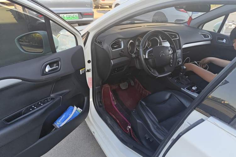 Used Citroen C4L 2016 1.2T Automatic Elite Model Driver Seat