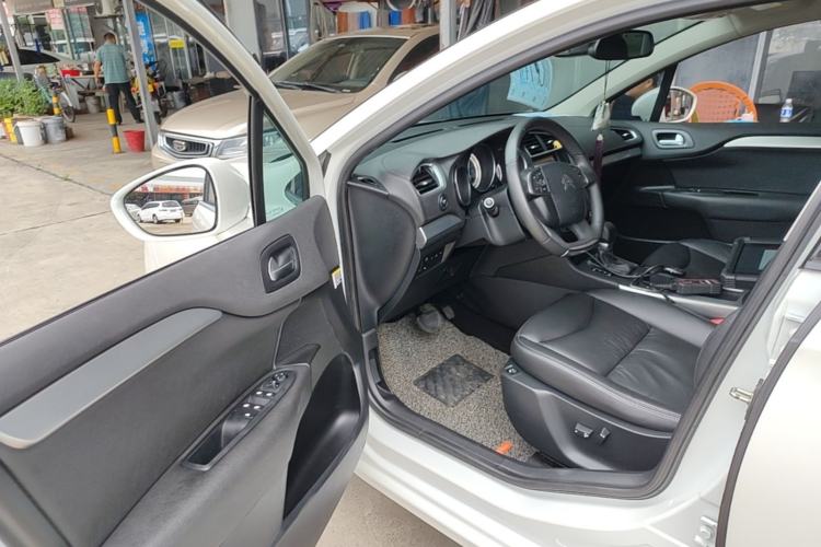 Used Citroen C4L 2016 1.6T Automatic Elite Model Driver Seat
