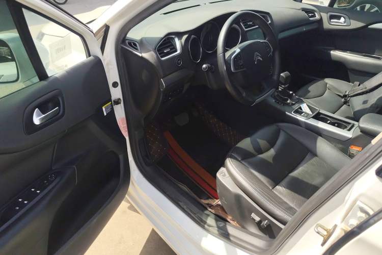 Used Citroen C4L 2016 1.2T Automatic Elite Model Driver Seat